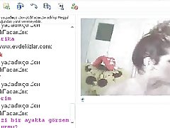 丰满的日本宝贝获取她干净的阴部和屁股然后舔乱搞